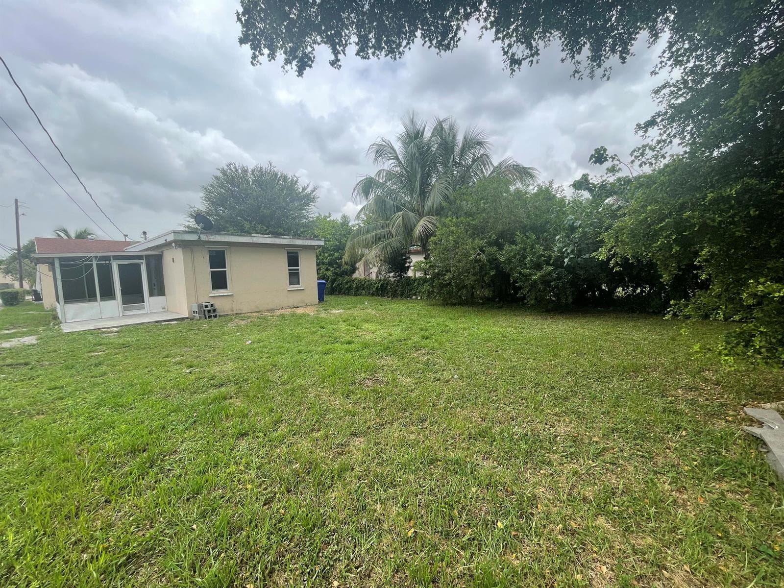 2819 POLK Street # B, Hollywood, FL 33020 photo 2