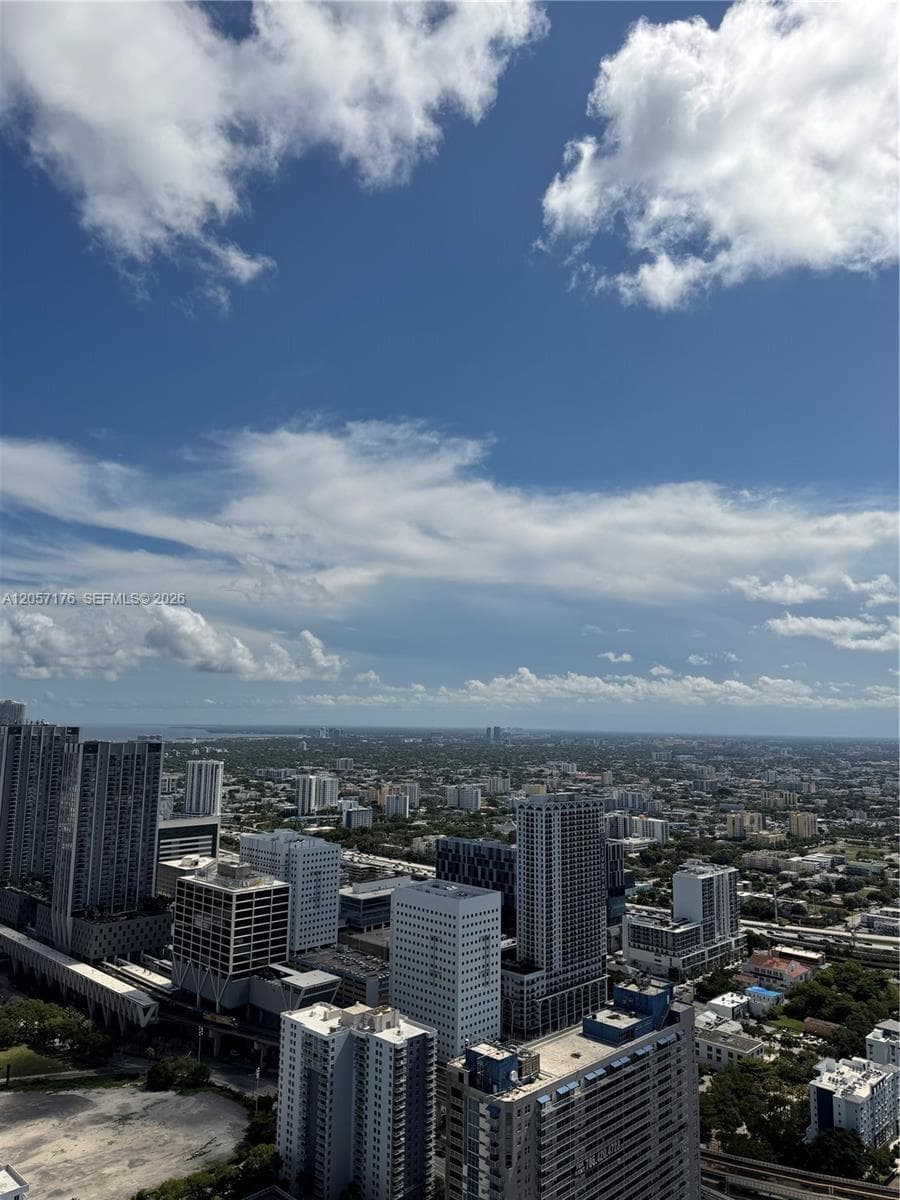 20 NE 11TH St # 3712B, Miami, FL 33132 photo 5