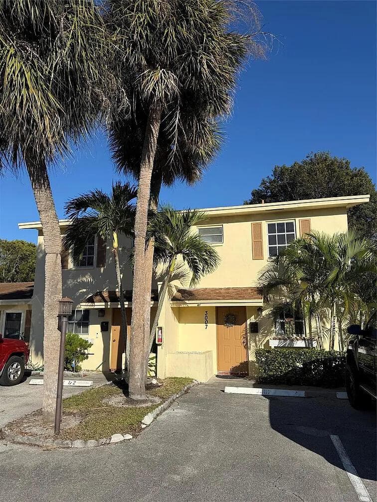 3007 NW 68TH Street # 9C, Fort Lauderdale, FL 33309