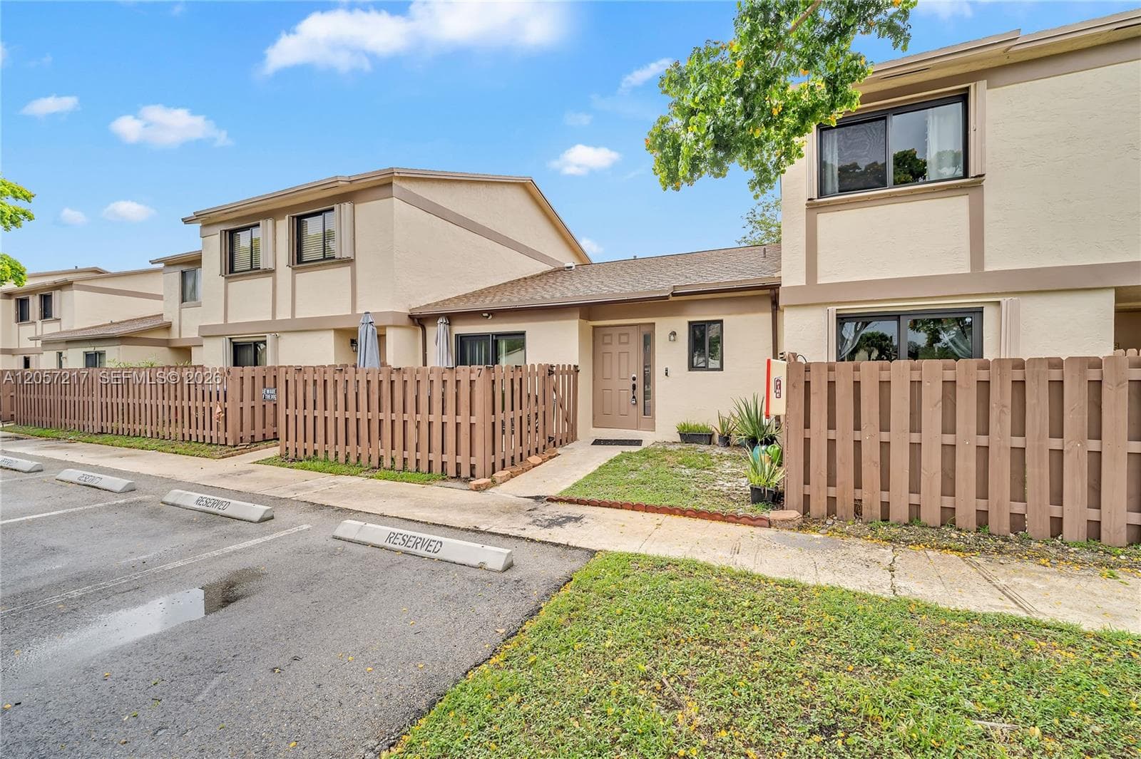 2950 NW 106th Ave # 7, Sunrise, FL 33322 photo 2