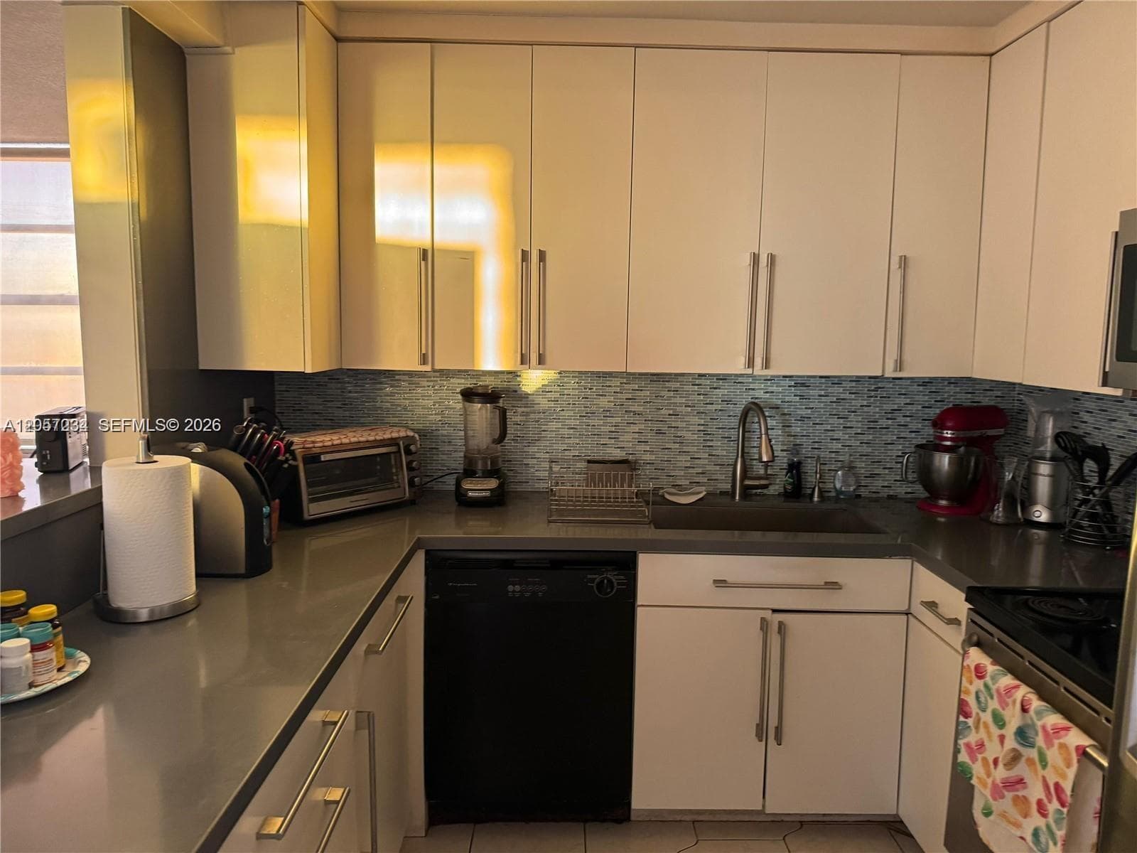 2750 NE 183rd St # 1503, Aventura, FL 33160 photo 5