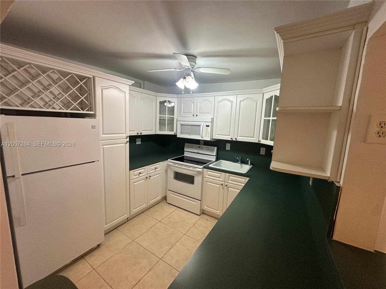 12590 NE 16th Ave # 509, North Miami, FL 33161 photo 2