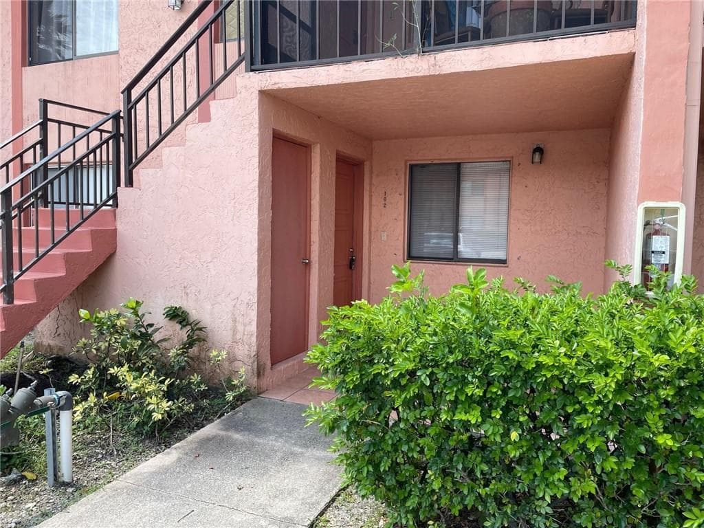 235 LAKEVIEW Drive # 102, Weston, FL 33326 photo 3
