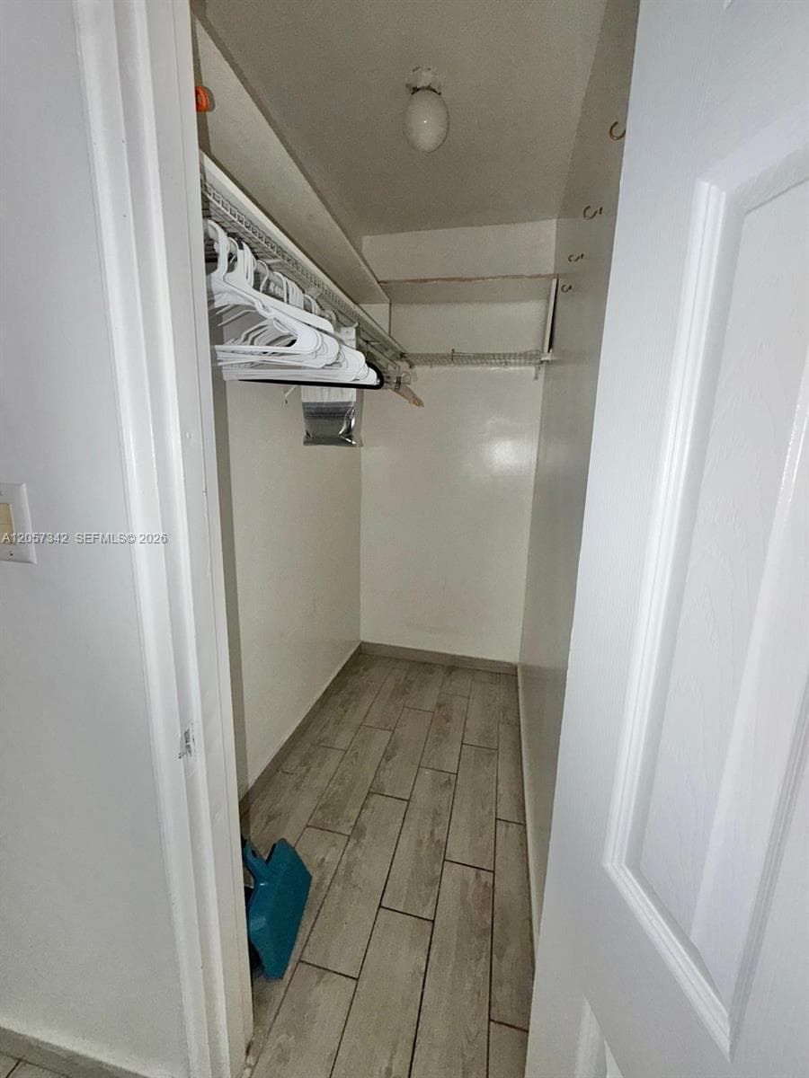 1600 Pennsylvania Ave # 4, Miami Beach, FL 33139 photo 4