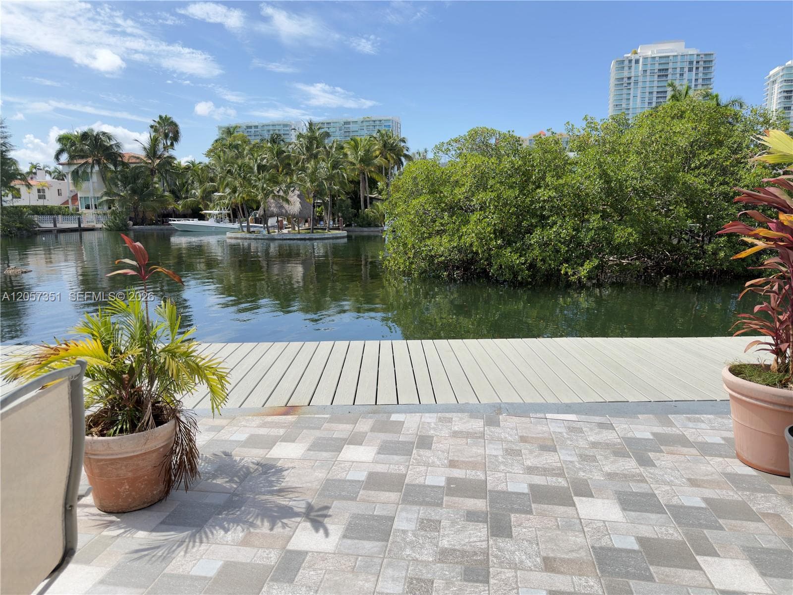 329 Poinciana Dr # 909, Sunny Isles Beach, FL 33160 photo 5