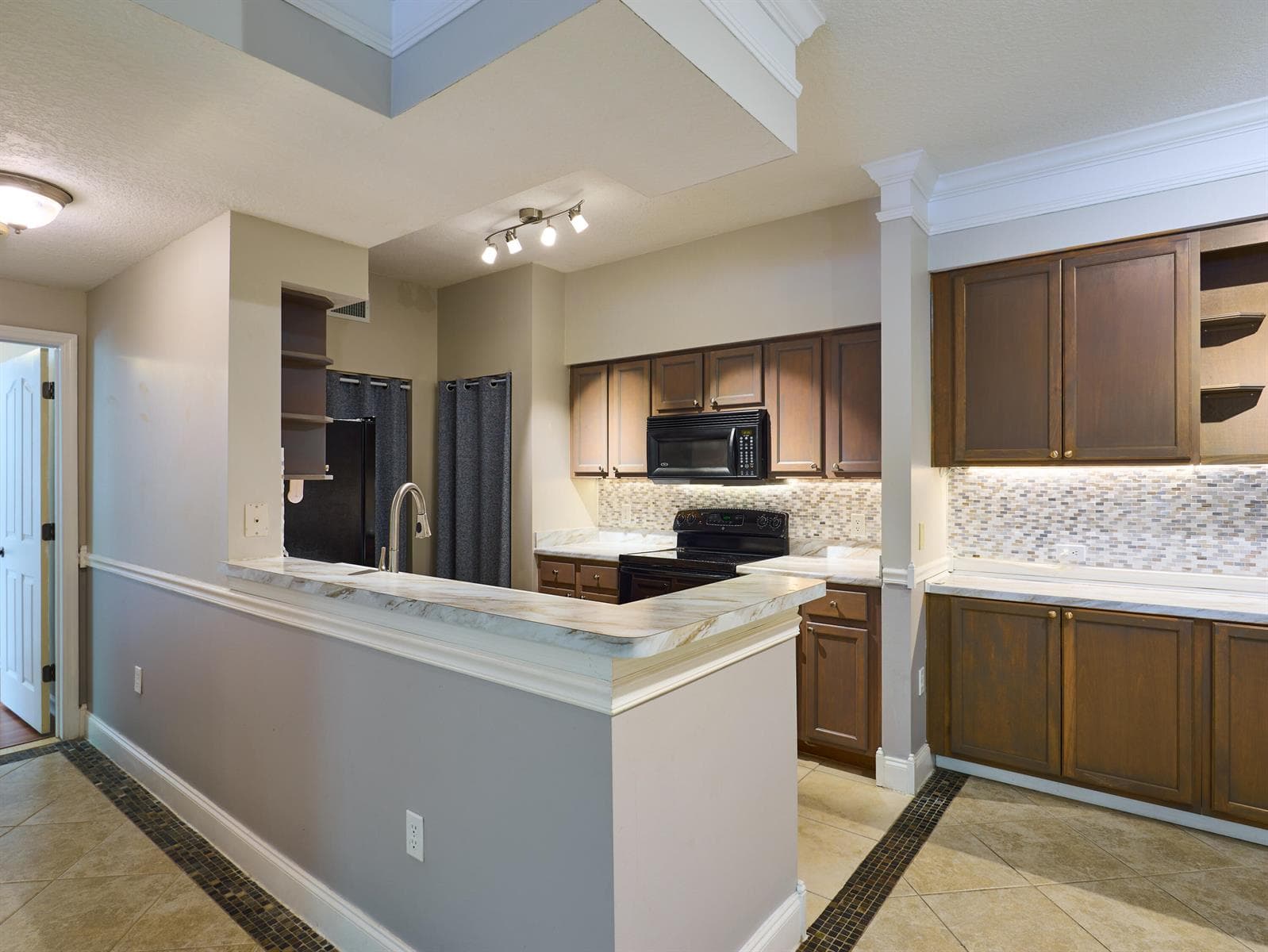 6101 Myrtlewood Circle W, Palm Beach Gardens, FL 33418 photo 2