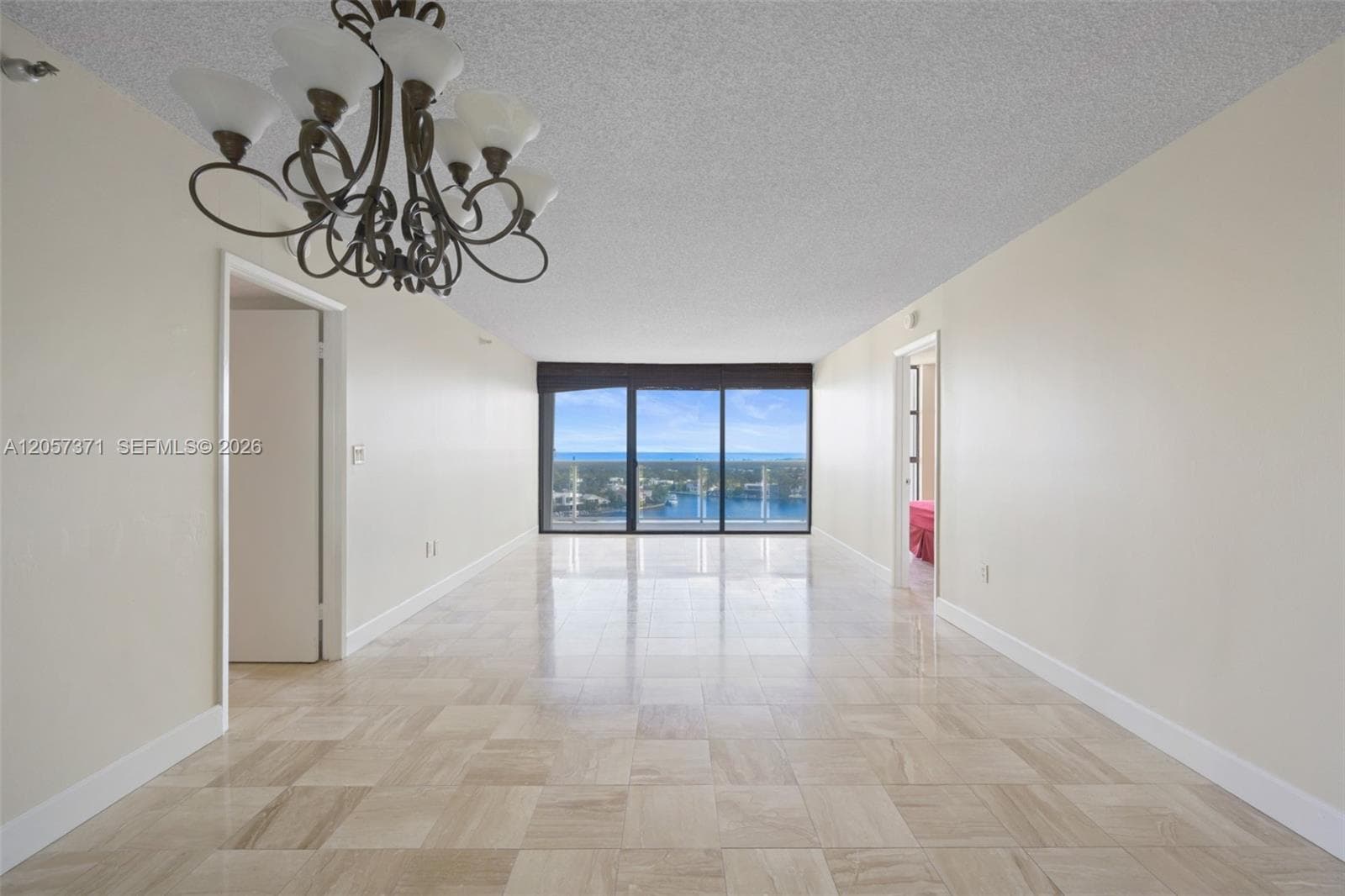 20505 E Country Club Dr # 1434, Aventura, FL 33180 photo 2