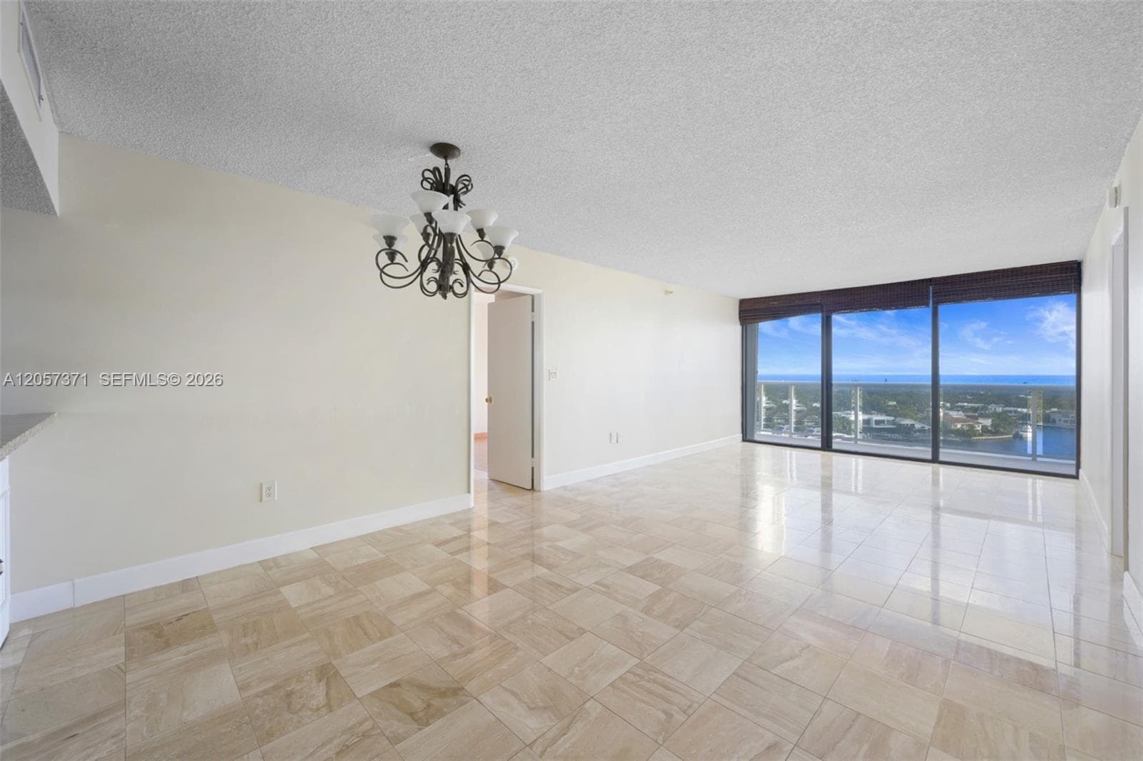 20505 E Country Club Dr # 1434, Aventura, FL 33180 photo 3