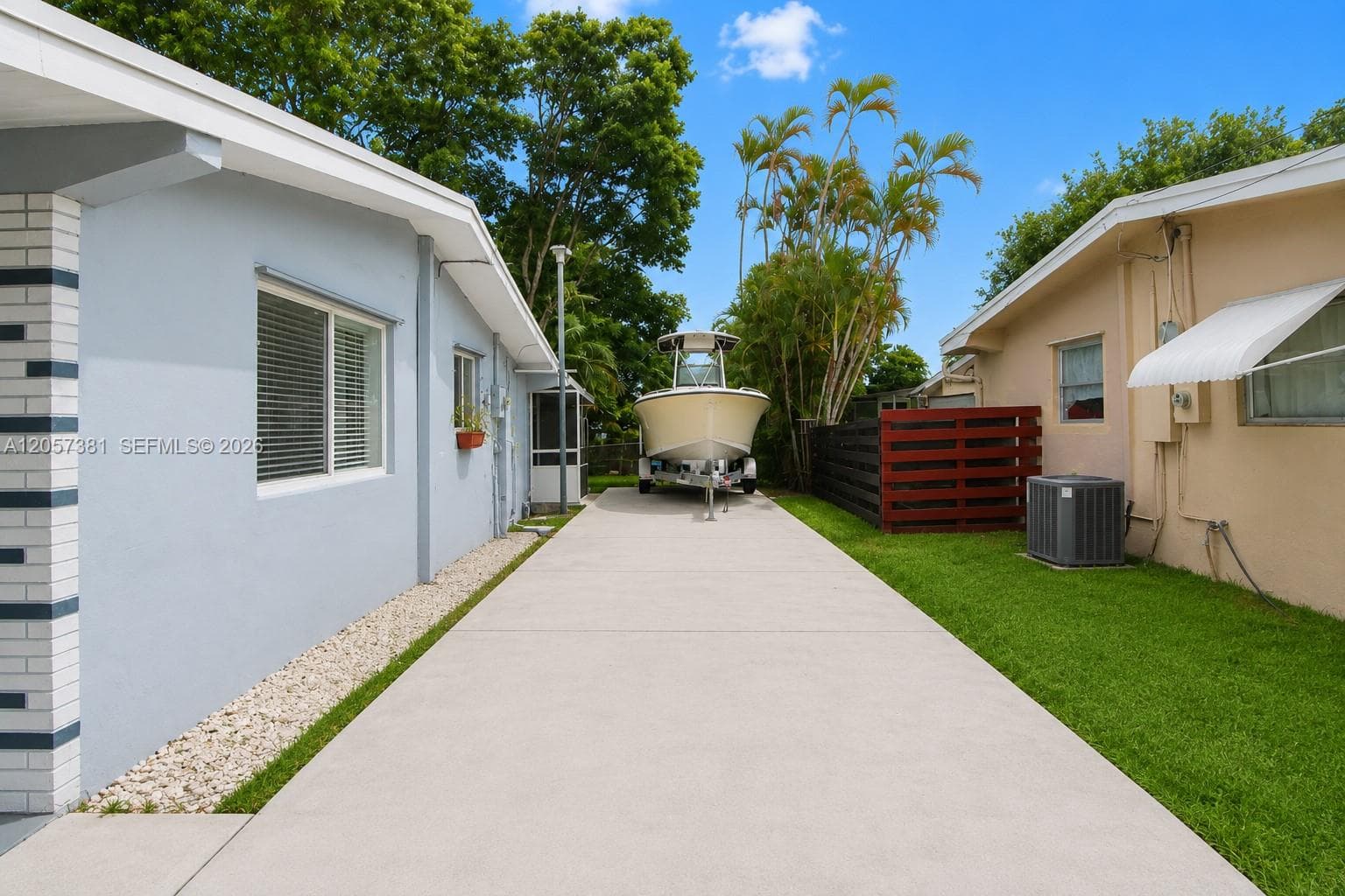 7120 Granada Blvd, Miramar, FL 33023 photo 4
