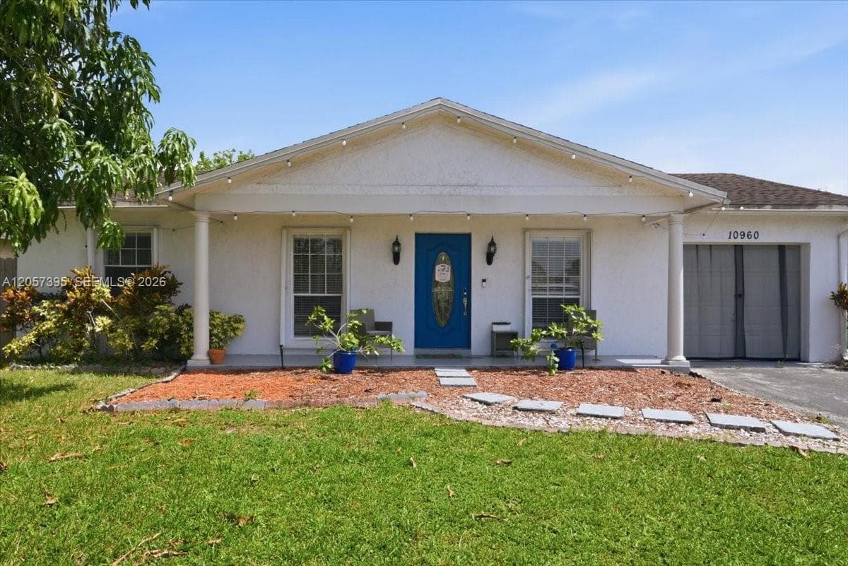 10960 NW 21st St, Sunrise, FL 33322 photo 2