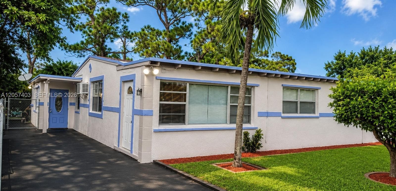 247 SW 21st Way, Fort Lauderdale, FL 33312 photo 2