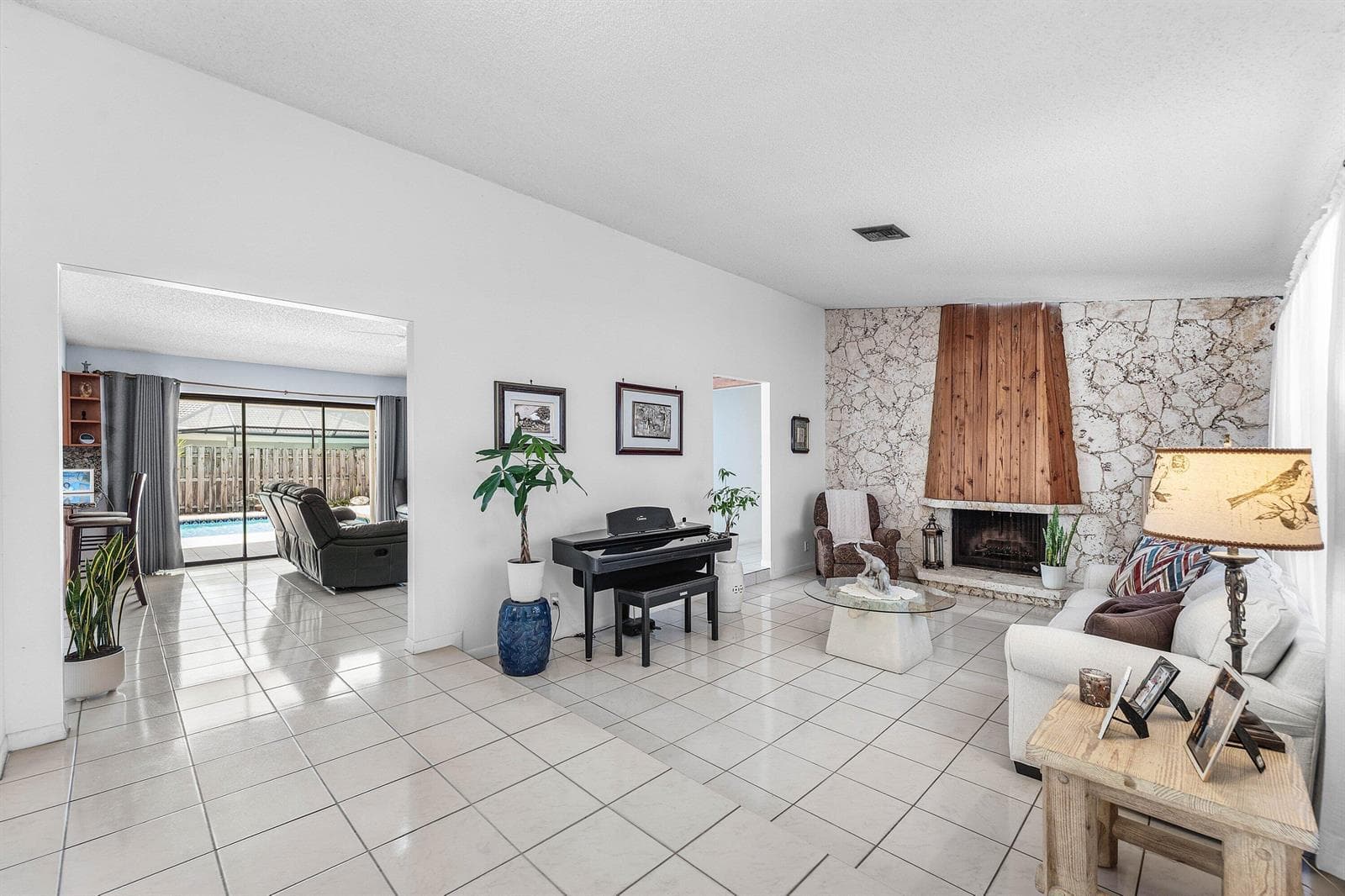 1217 NW 111TH Way, Coral Springs, FL 33071 photo 3