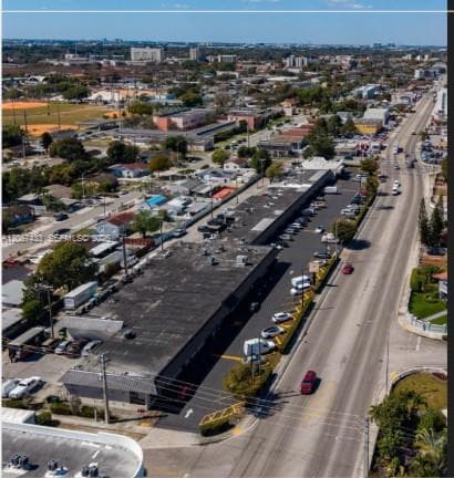 650 E 9th St, Hialeah, FL 33010
