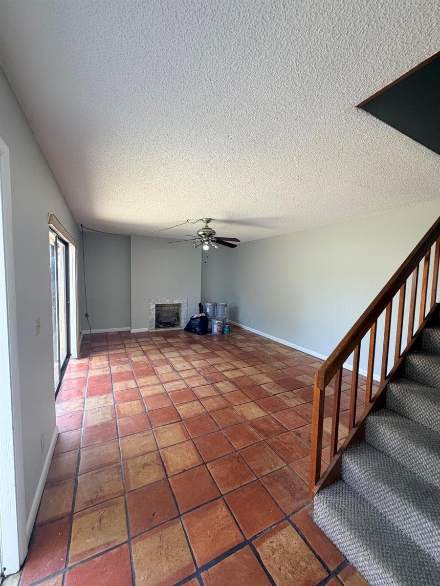 37 LAKE ARBOR Drive, Palm Springs, FL 33461 photo 4