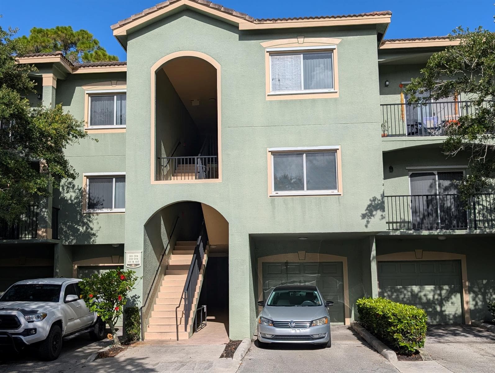 350 CRESTWOOD Circle # 201, Royal Palm Beach, FL 33411 photo 5