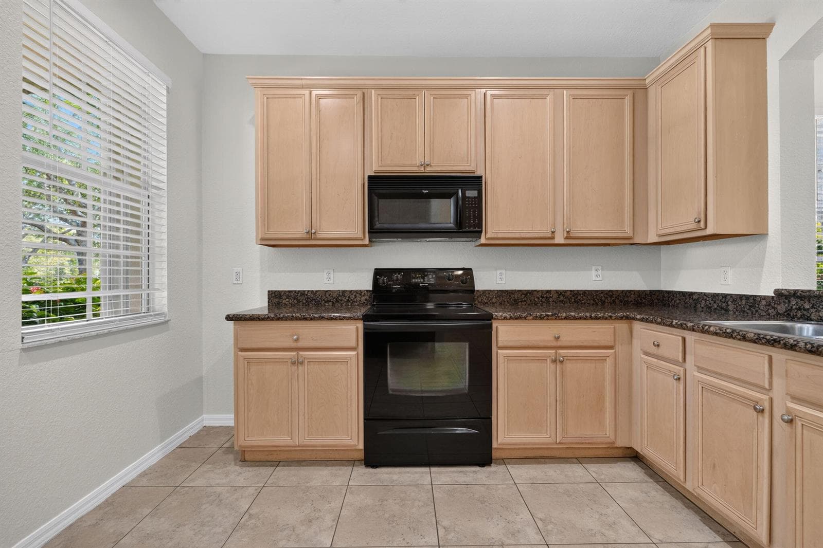 158 W Thatch Palm Circle, Jupiter, FL 33458 photo 5