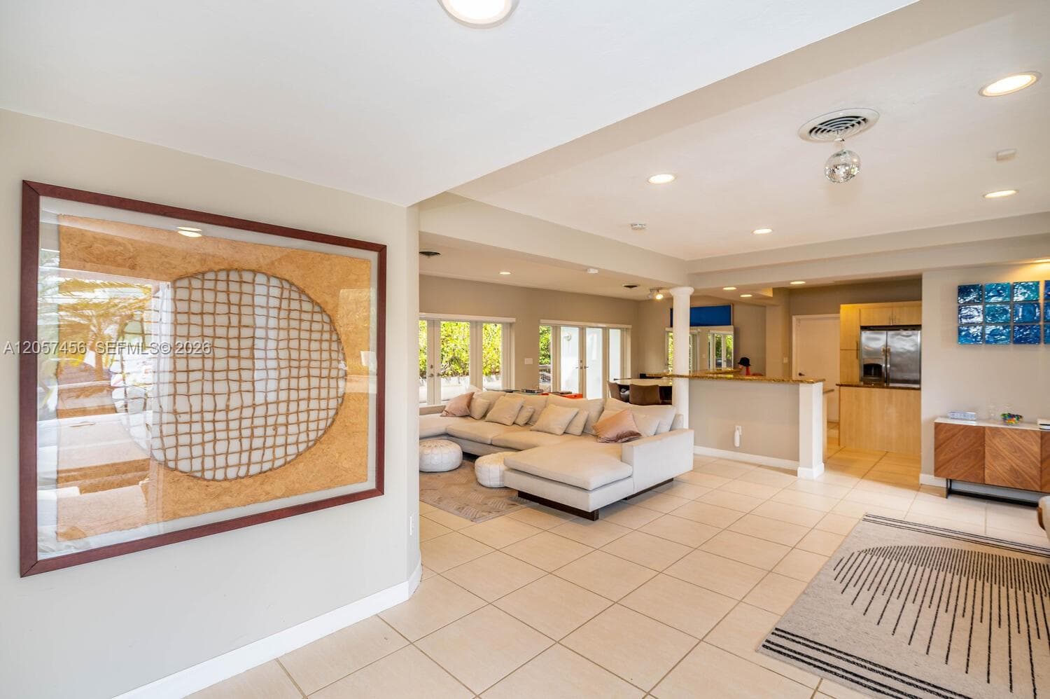 9520 E Broadview Dr, Bay Harbor Islands, FL 33154 photo 5