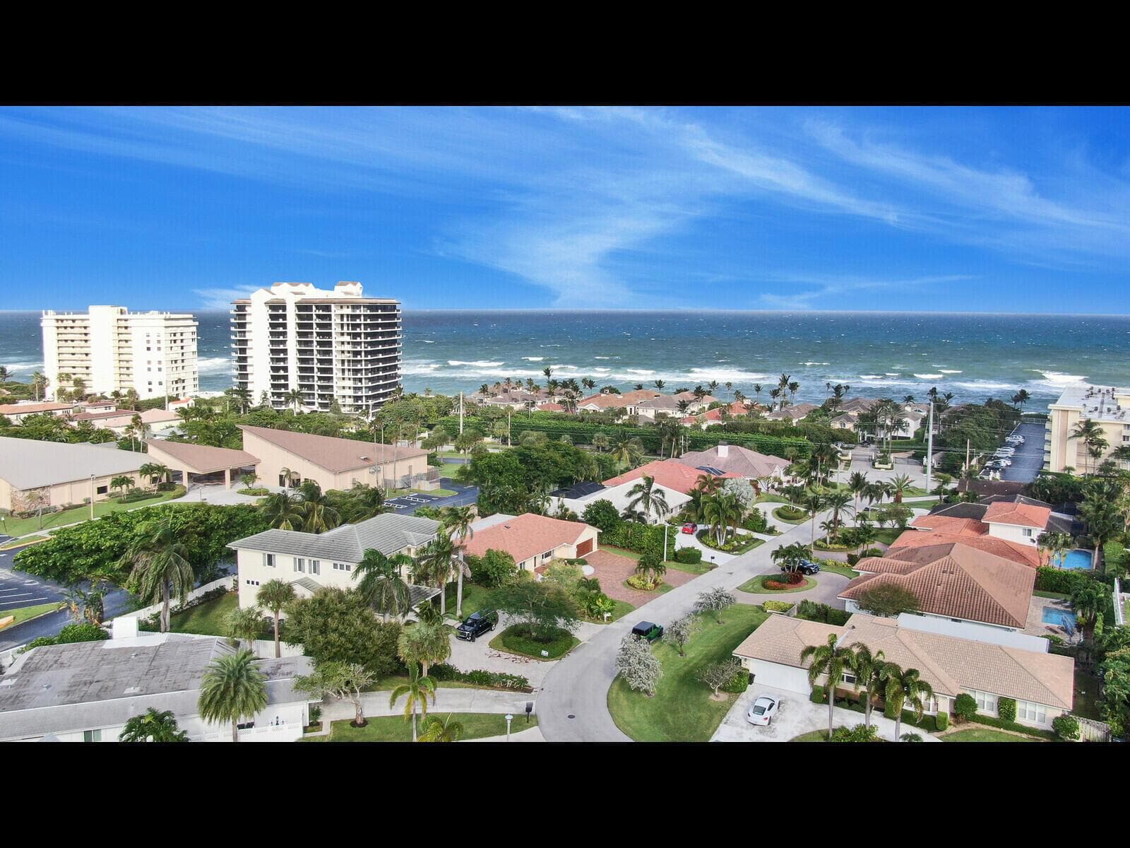 451 N LYRA Circle, Juno Beach, FL 33408 photo 2