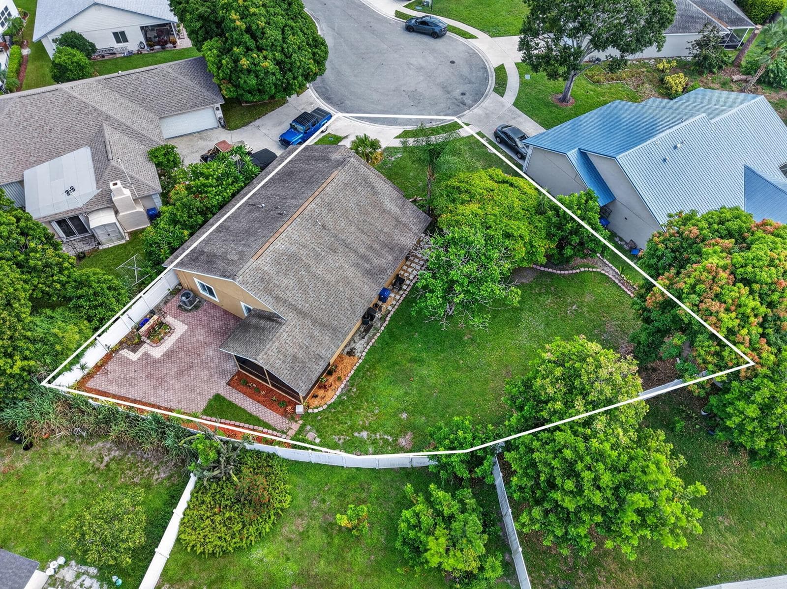 166 RAINTREE, Jupiter, FL 33458 photo 2