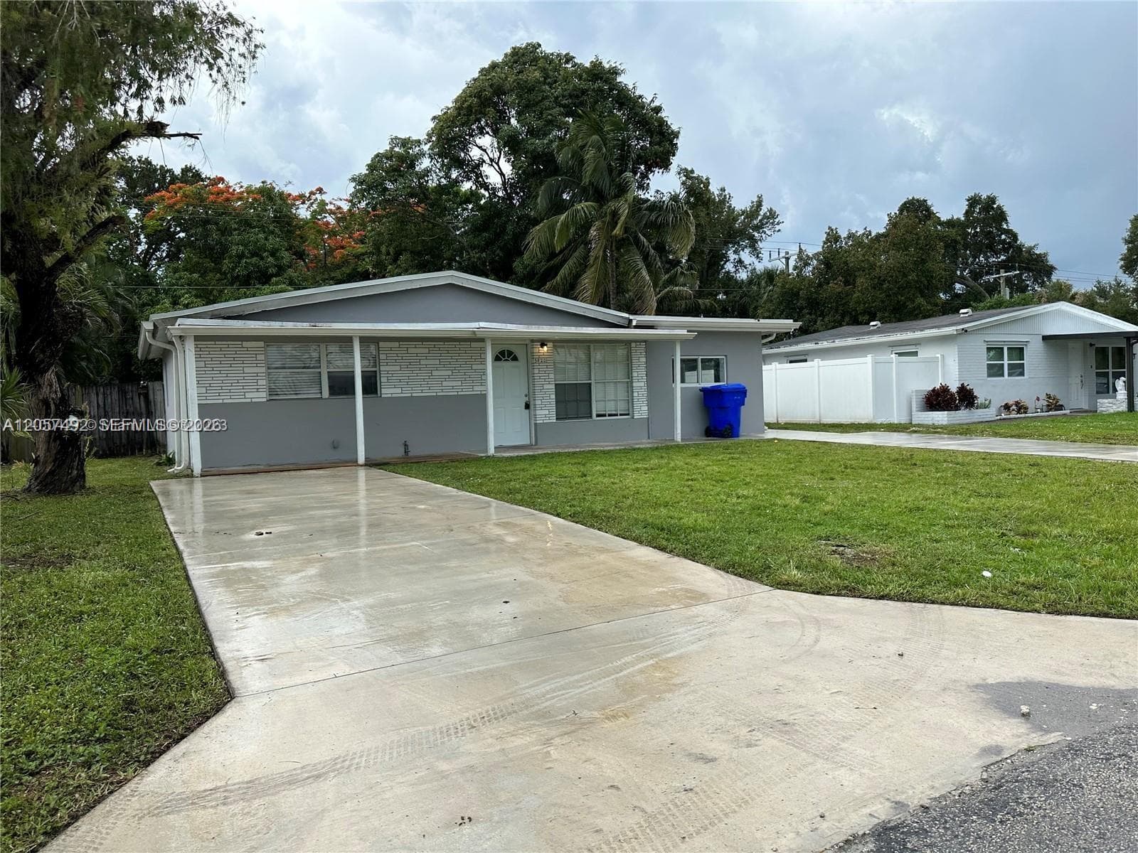 5820 Atlanta St, Hollywood, FL 33021 photo 3