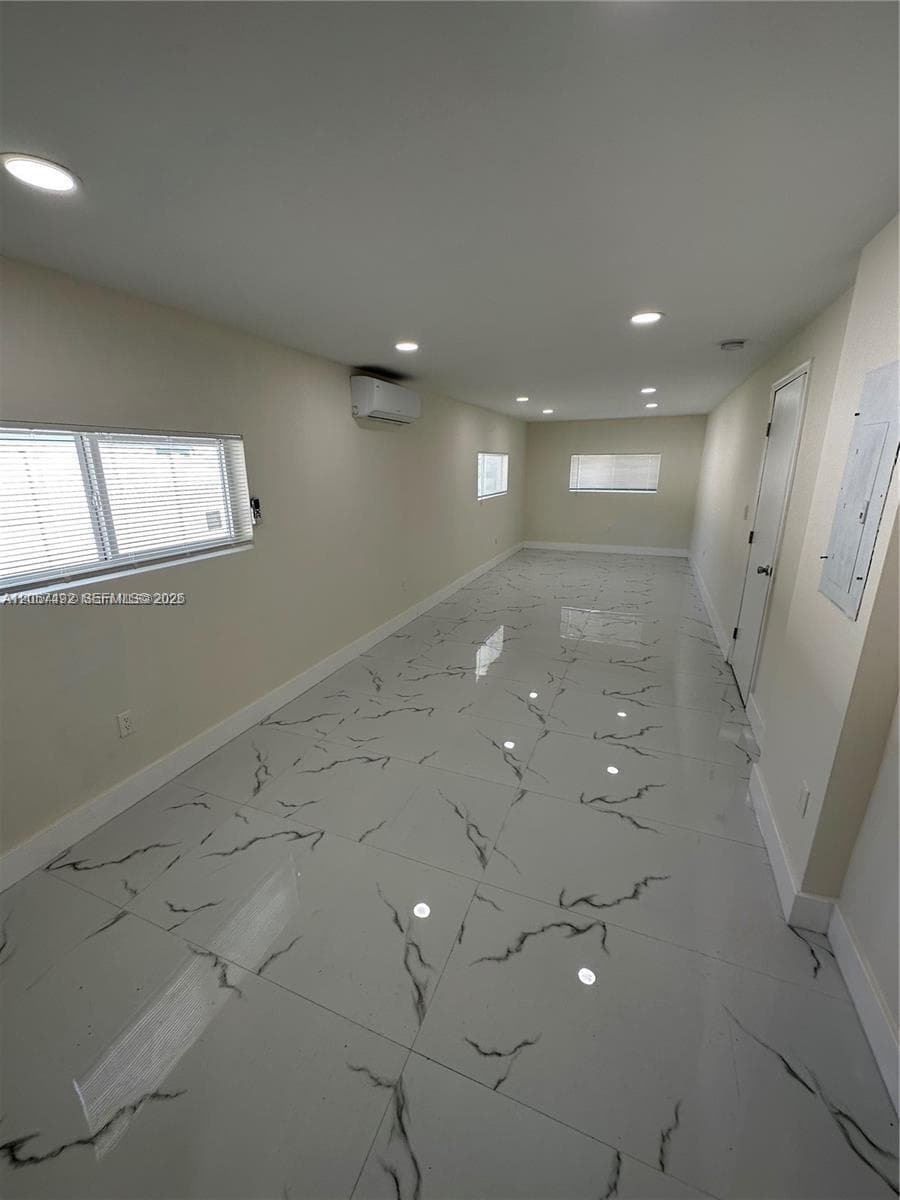 5820 Atlanta St, Hollywood, FL 33021 photo 4
