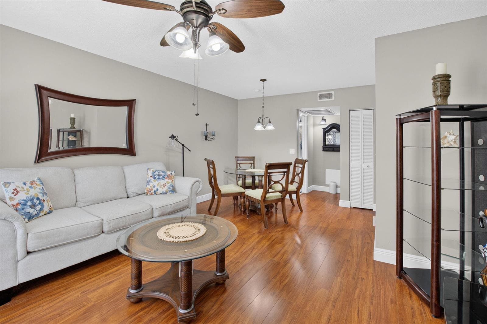 309 Circle Drive S, Boynton Beach, FL 33435 photo 2
