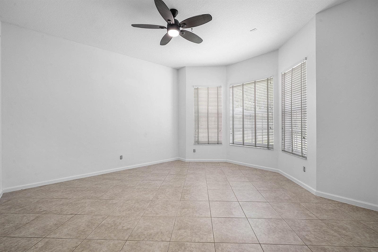 9058 SEDGEWOOD Drive, Lake Worth, FL 33467 photo 5