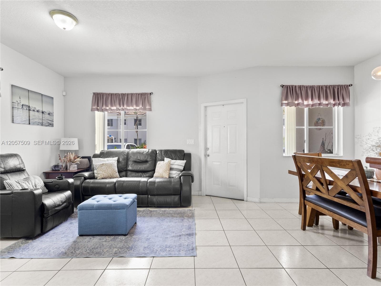 1651 SE 31st Ct, Homestead, FL 33035 photo 2