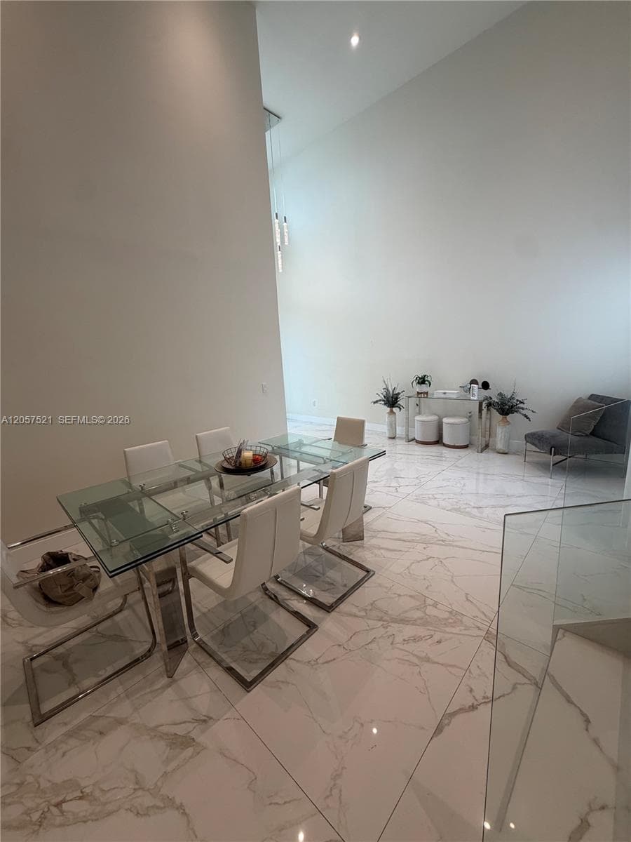 10218 NW 76th Ter, Doral, FL 33178 photo 5