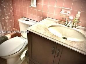 900 SW 11th Ave # 17C, Hallandale Beach, FL 33009 photo 5