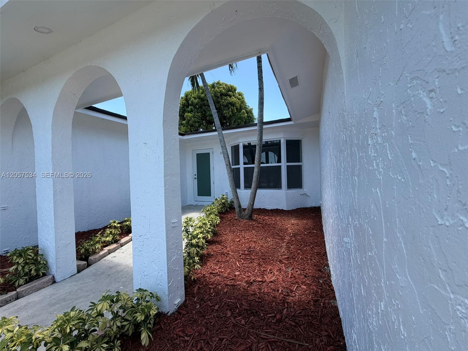 2210 NW 93rd Ave, Pembroke Pines, FL 33024 photo 4