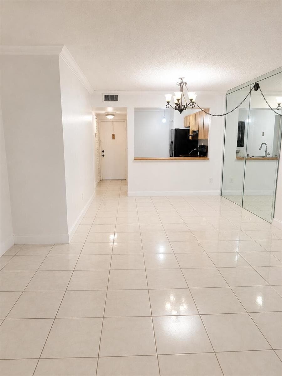 871 NE 207TH Lane # 104-15, Miami, FL 33179 photo 4