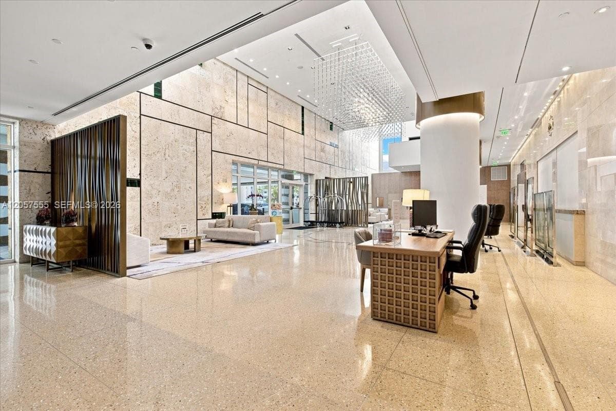 6801 Collins Ave # 1020 Door 1006 Leal, Miami Beach, FL 33141 photo 5
