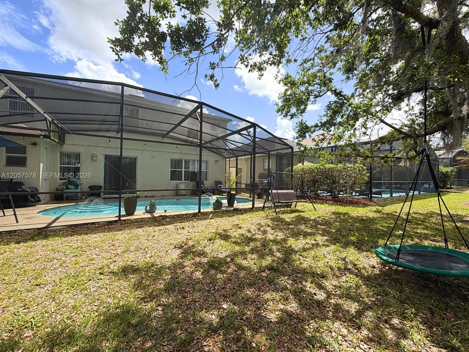 233 Aldridge Ln, Davenport, FL 33897 photo 3
