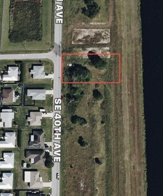 810 SE 40TH Avenue, Okeechobee, FL 34974