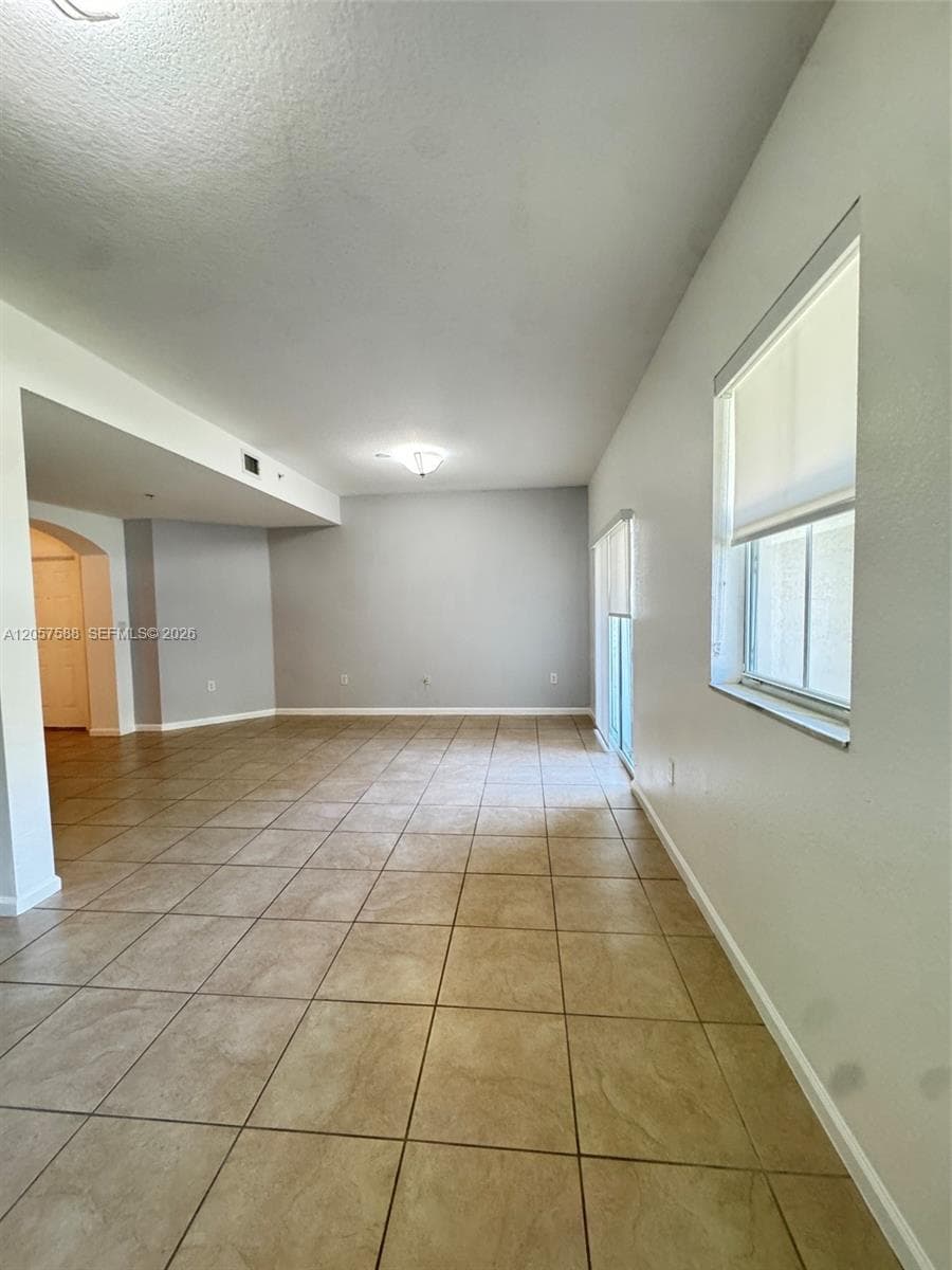 11601 NW 89 St # 106, Doral, FL 33178 photo 4