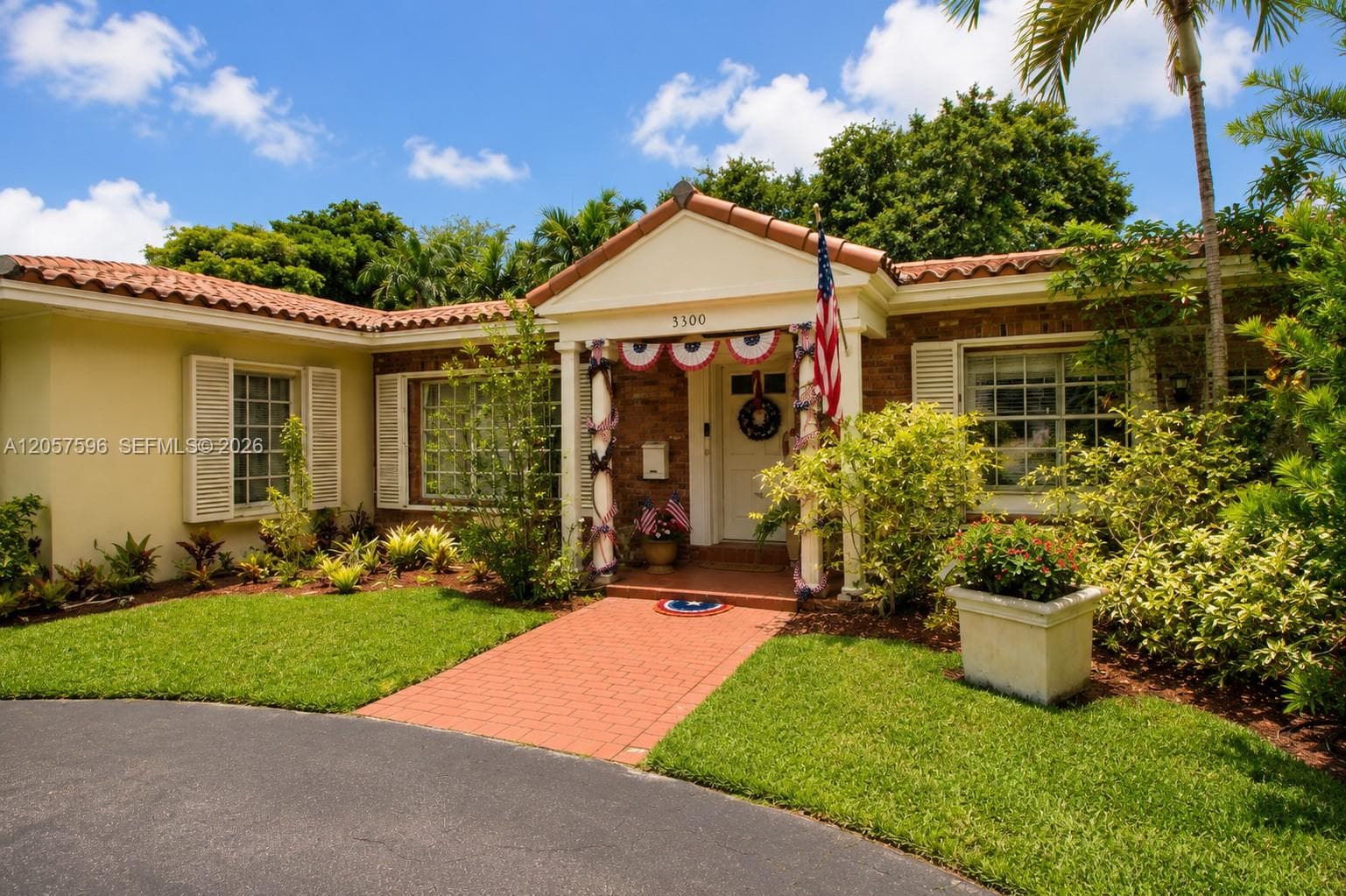 3300 Segovia St, Coral Gables, FL 33134 photo 4