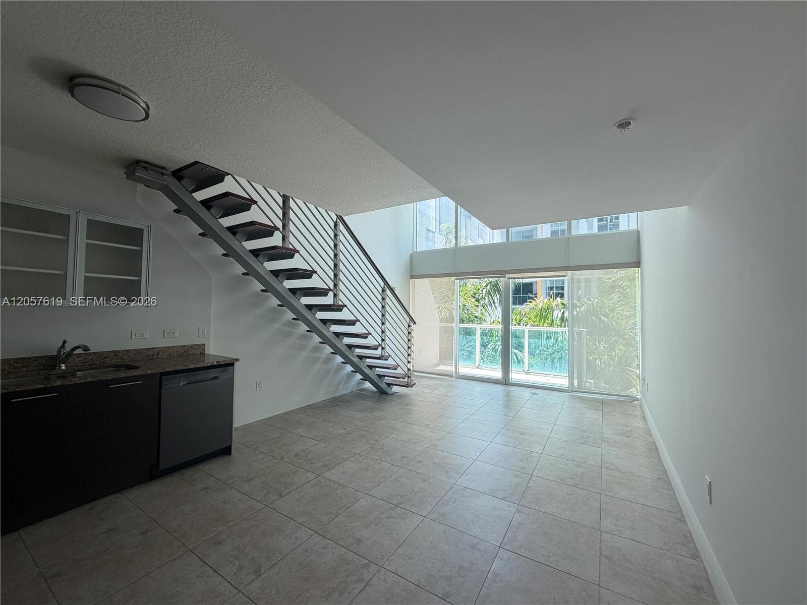 41 SE 5th St # 404, Miami, FL 33131 photo 5