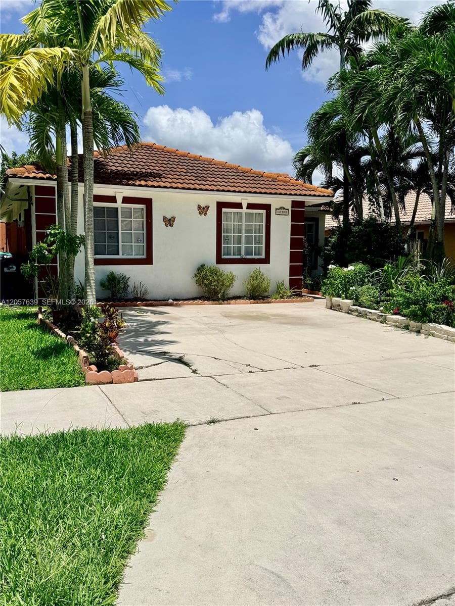 18300 SW 143rd Ct, Miami, FL 33177 photo 5