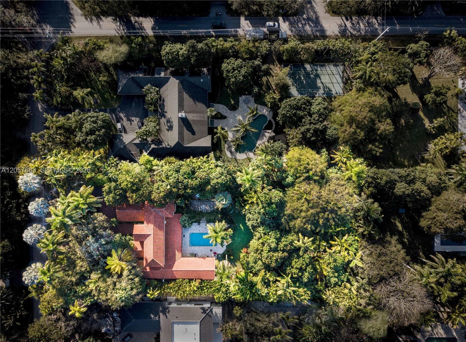 4867 SW 82nd St, Miami, FL 33143 photo 2