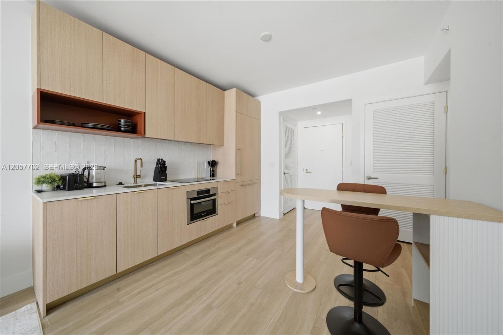 90 NE 32ND ST # 811, Miami, FL 33137 photo 3
