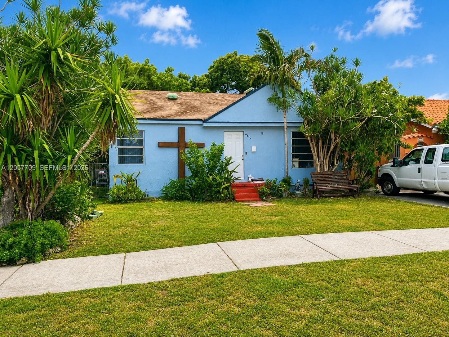 6410 SW 39th St, Miami, FL 33155 photo 2