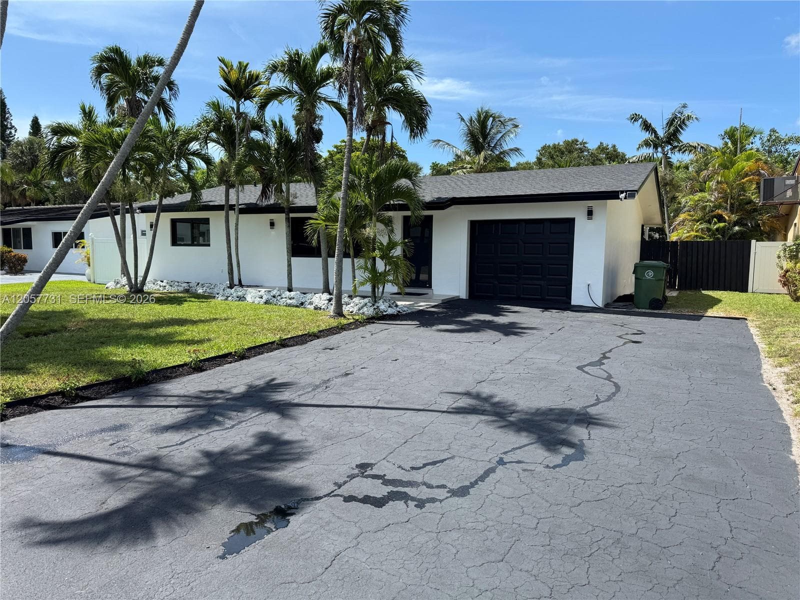 1370 SW 32nd St, Fort Lauderdale, FL 33315 photo 3