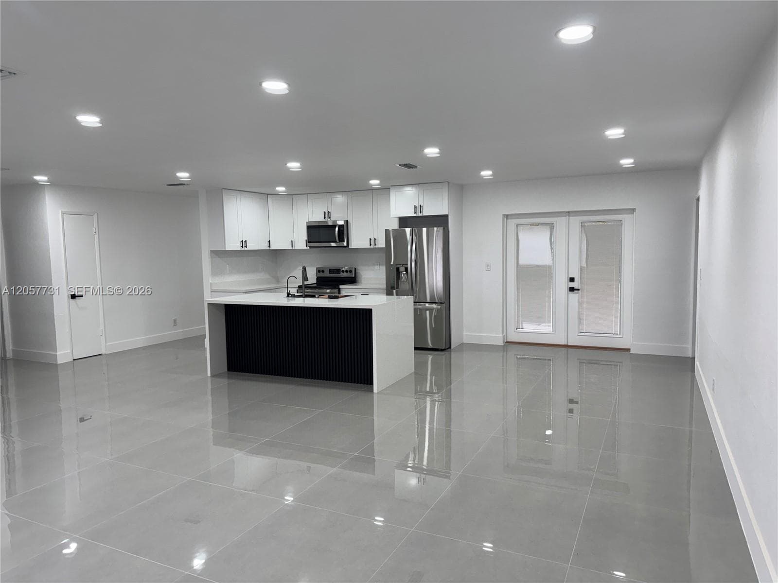 1370 SW 32nd St, Fort Lauderdale, FL 33315 photo 5