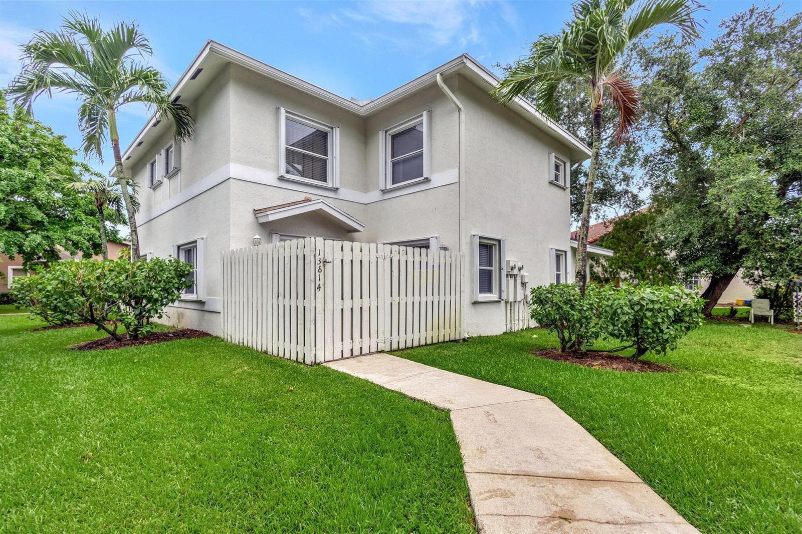 13814 Yarmouth Drive, Wellington, FL 33414