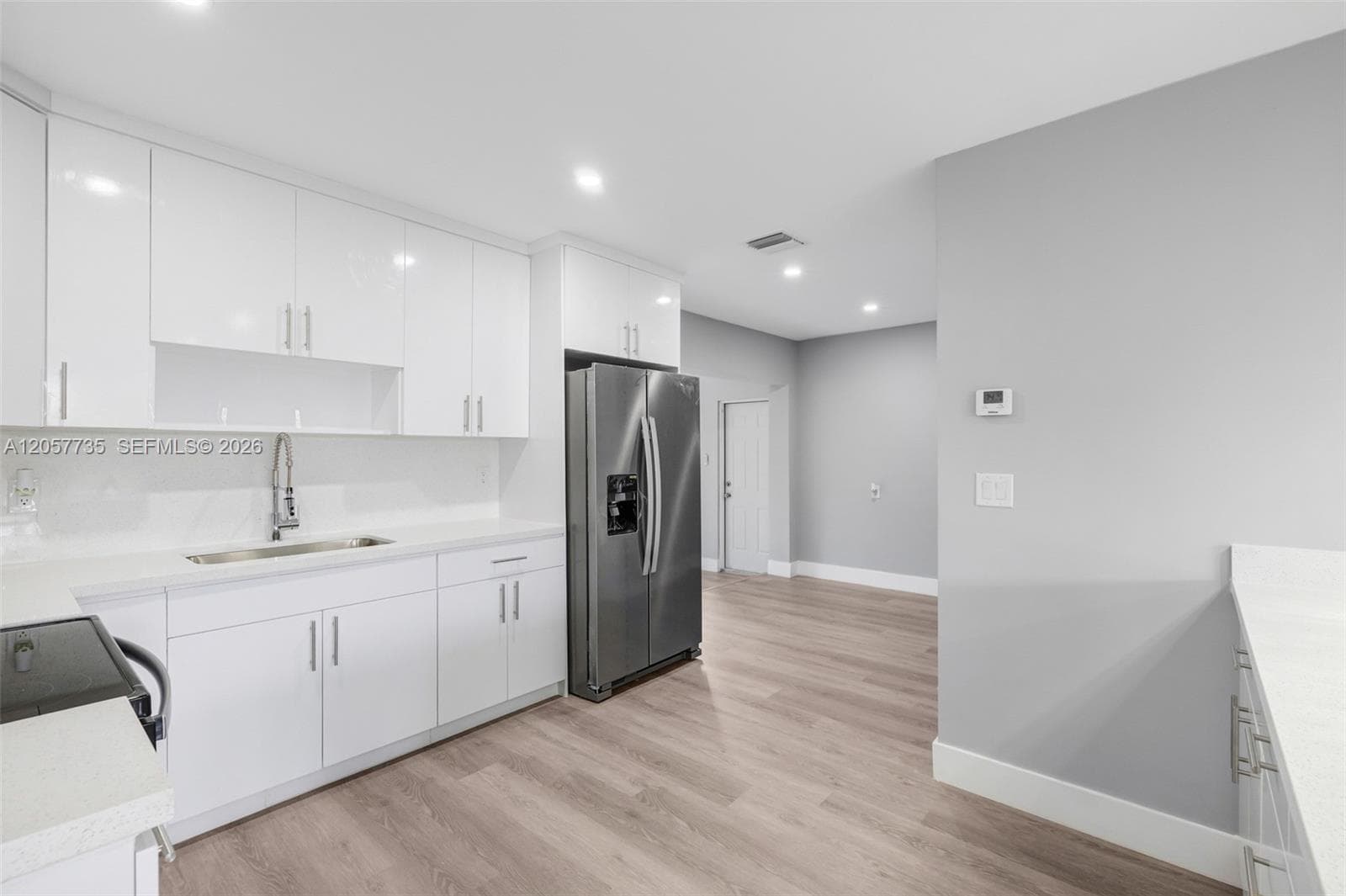 6420 NW 26th St, Sunrise, FL 33313 photo 5