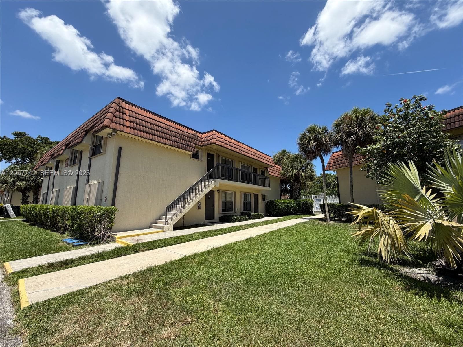 411 NW 100th Pl # 201, Pembroke Pines, FL 33024 photo 2