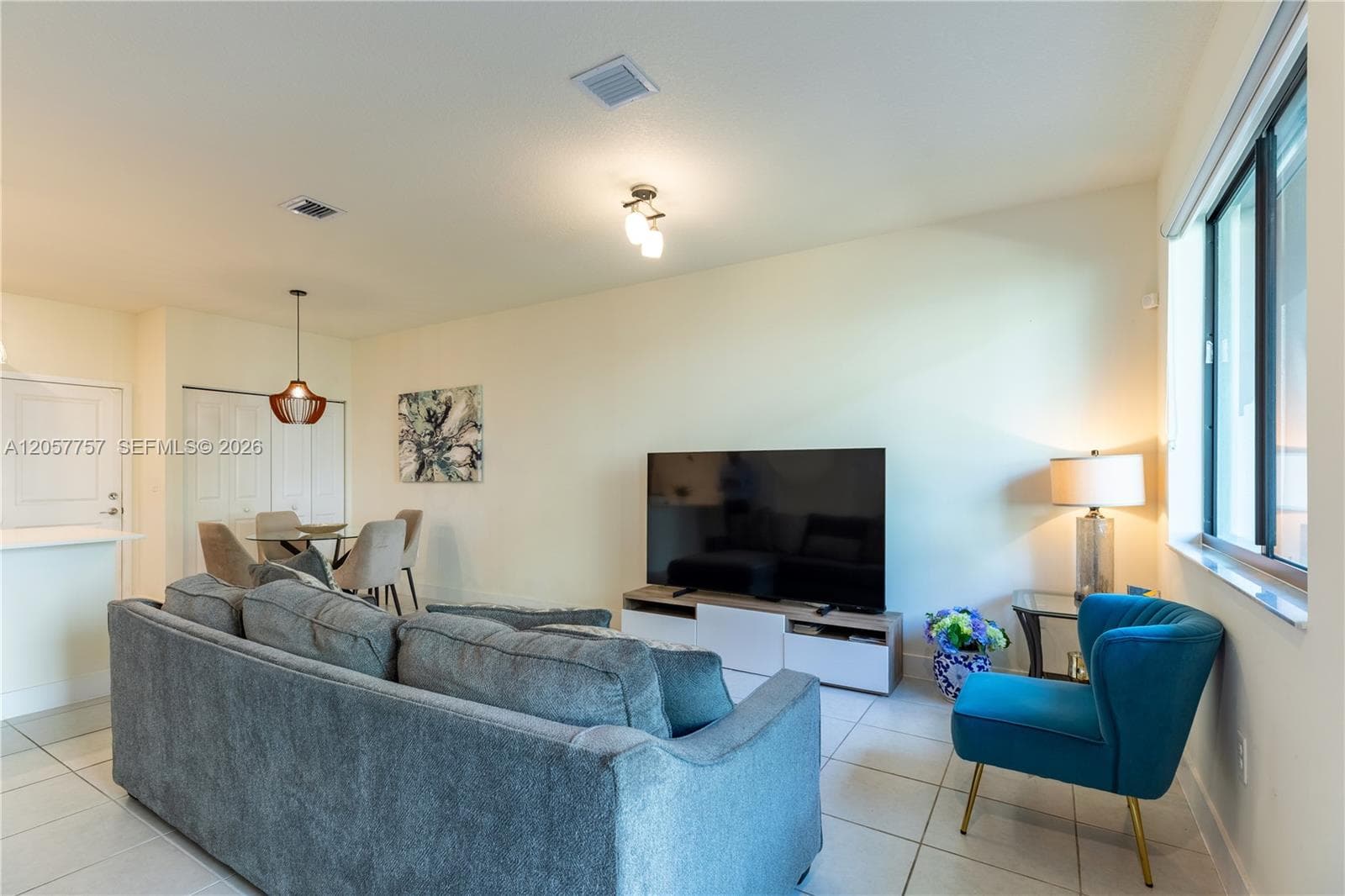 4623 NW 83rd Pkwy, Doral, FL 33166 photo 3
