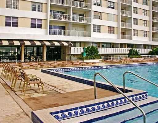 500 BAYVIEW Drive # 122, Sunny Isles Beach, FL 33160 photo 3