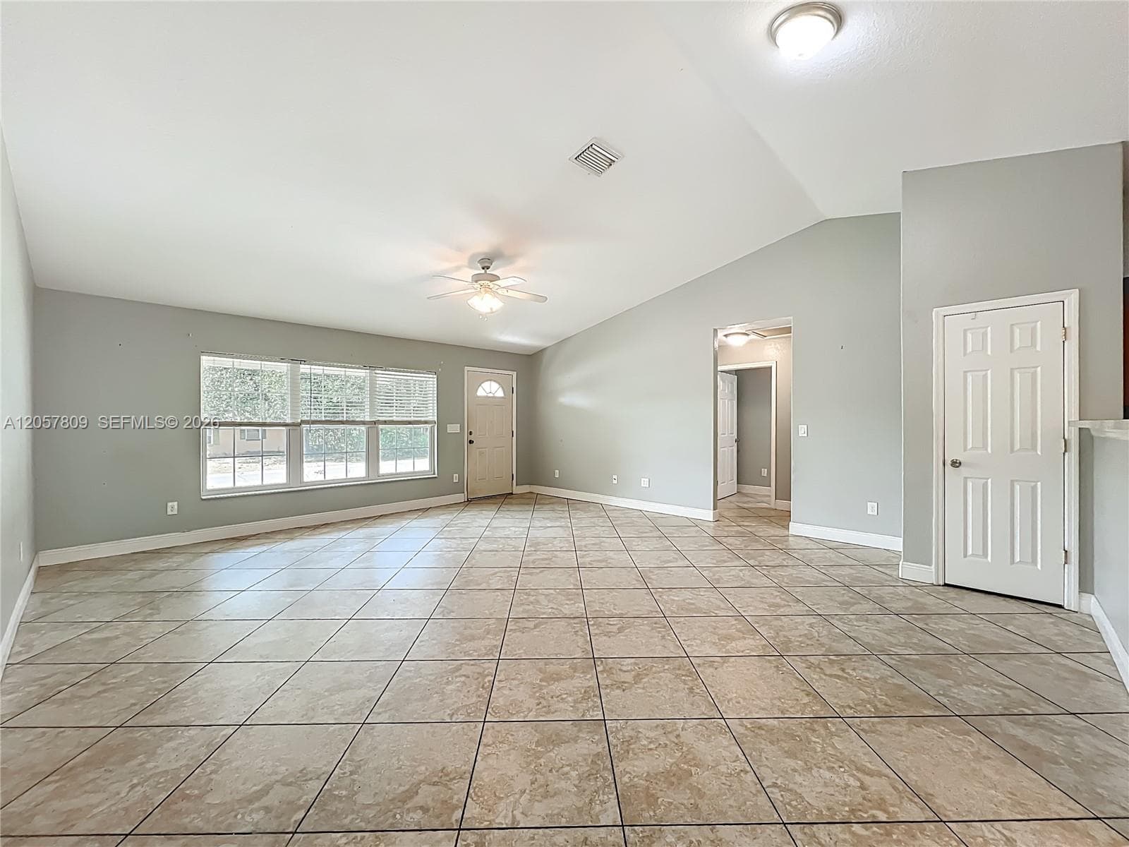 608 Masters Ave, Wildwood, FL 34785 photo 5